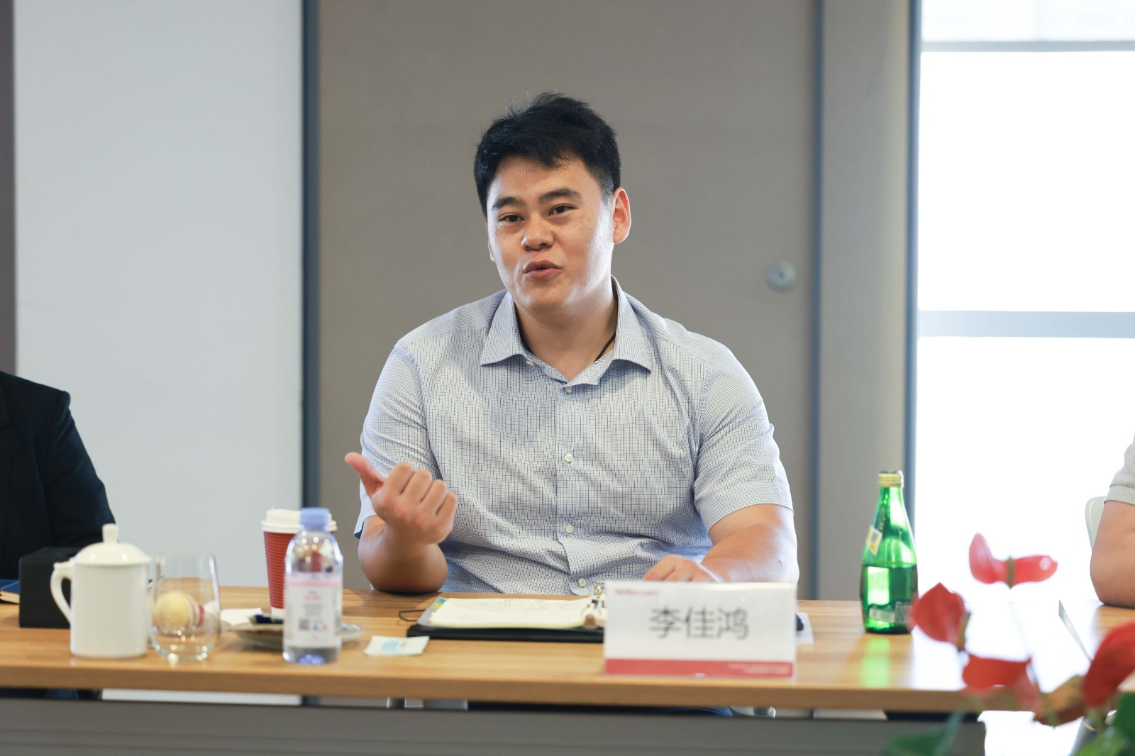 佳鴻總 官網(wǎng).jpg